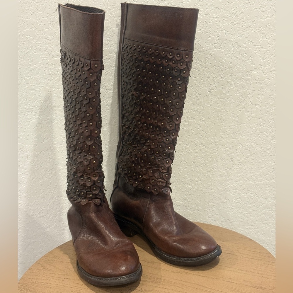 Luichiny Brown Studded Over the‎ Knee Leather Boots